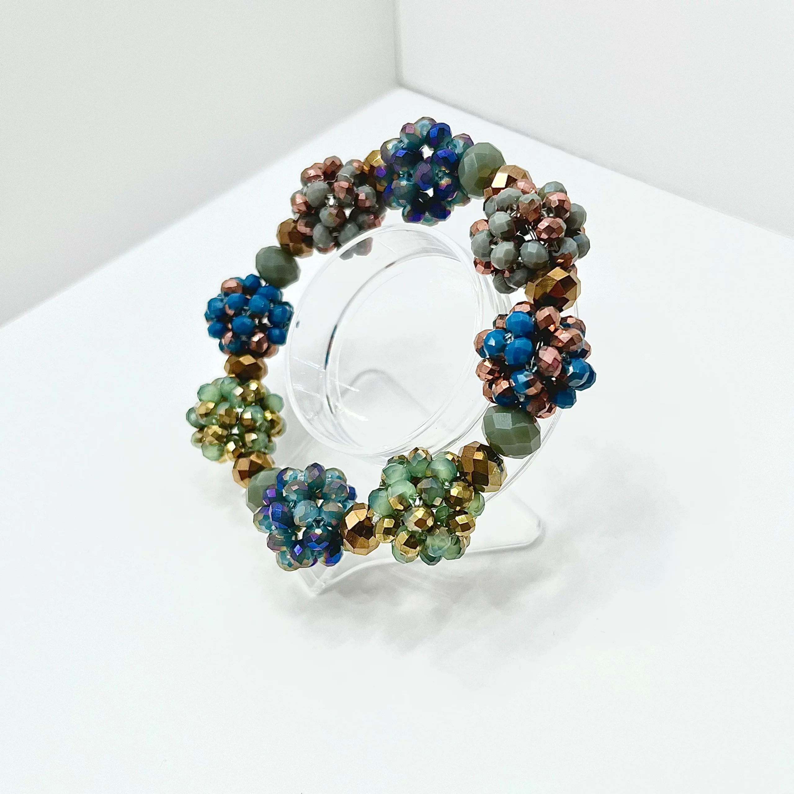 Big Flower Bling Bracelet - Image 2
